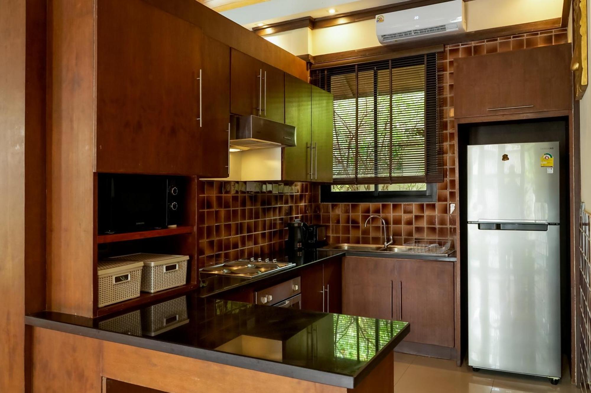 Large 4 Bed Villa Short Walk To Maenam Beach Mae Nam Luaran gambar